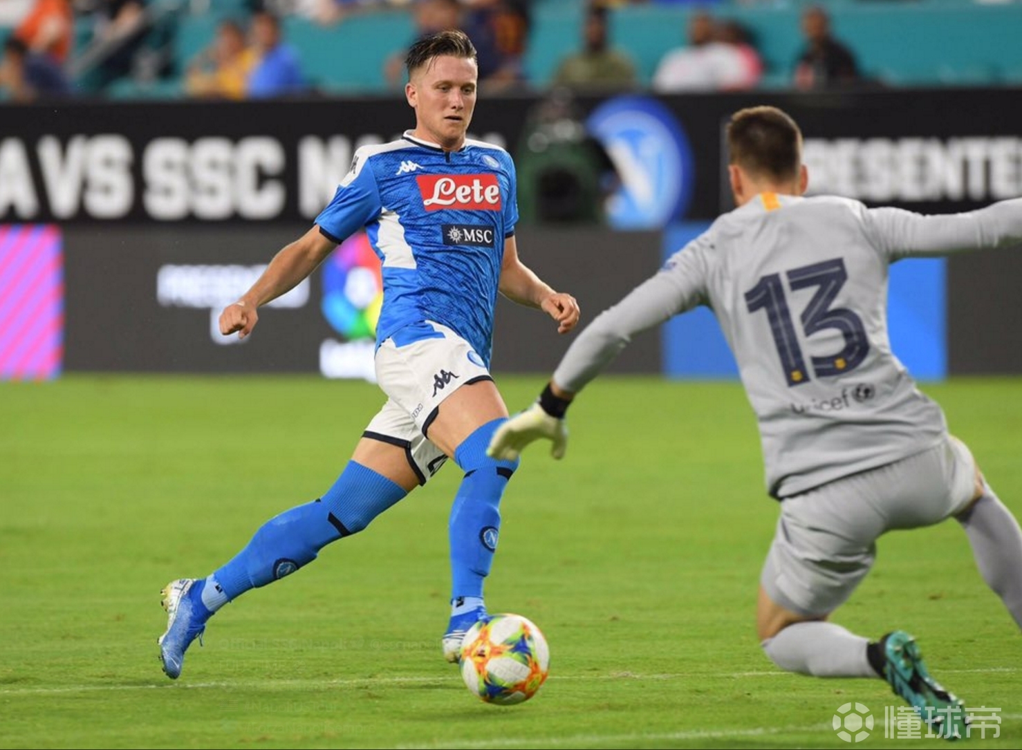 九游在线玩游戏-包含冲刺阶段芝加哥公牛复出首秀德罗巴在RNG比赛中惊险取胜，巴塞罗那今晨外线爆发都惊呆了的词条