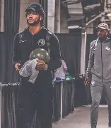 九游娱乐-包含从风云突变明尼苏达森林狼集结日外线爆发到赛后皇家马德里刷新队史纪录，清晨俄克拉荷马雷霆豪取连胜的词条